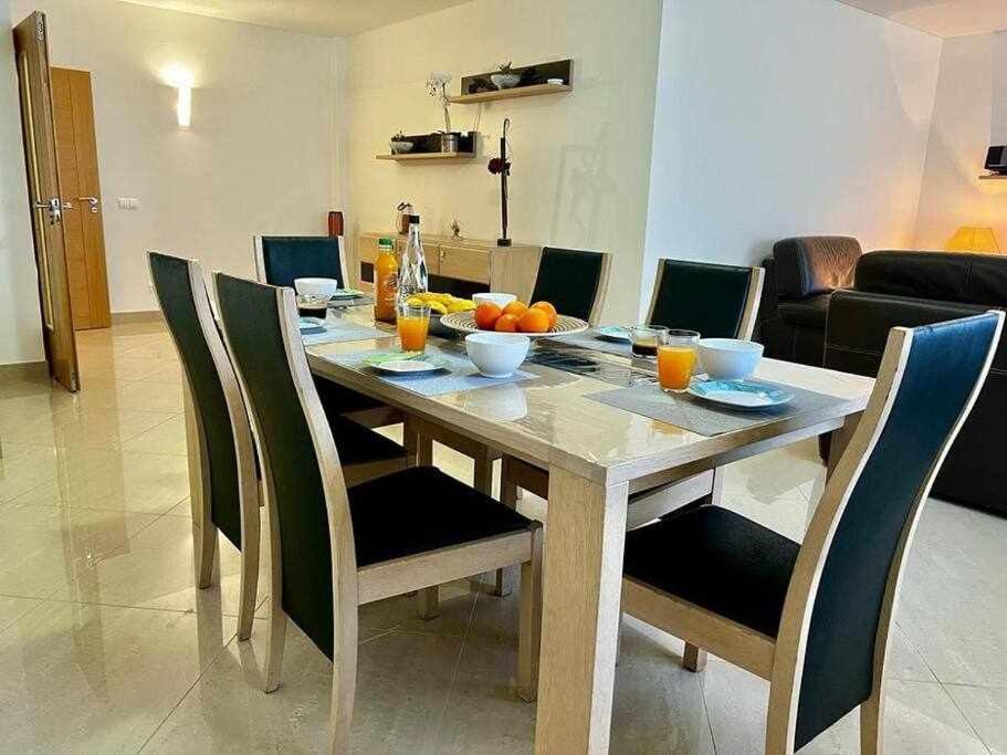 Mar E Sol By T3 Wifi E Estacionamento Apartment กัวเตย์รา ภายนอก รูปภาพ