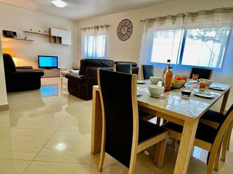 Mar E Sol By T3 Wifi E Estacionamento Apartment กัวเตย์รา ภายนอก รูปภาพ